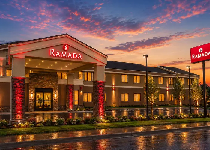 Ramada By Wyndham Minneapolis Golden Valley